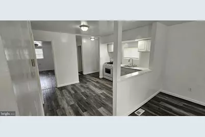 109 N Burlington Street, Gloucester City, NJ 08030 - Photo 5