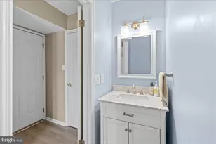 19 Augusta Ln, Gloucester Township, NJ 08012 - Photo 17