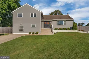 7 Surrey Ct, Berlin, NJ 08009 - Photo 1