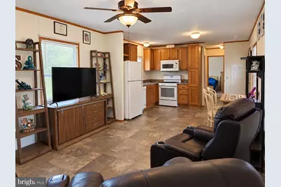 71 Colonial Drive, Chesilhurst, NJ 08089 - Photo 9