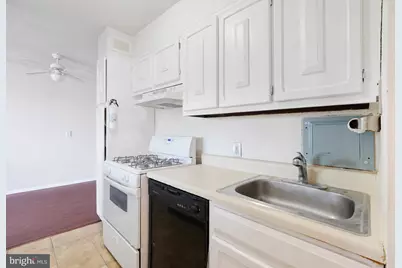 904 Barclay Towers, Cherry Hill, NJ 08034 - Photo 15