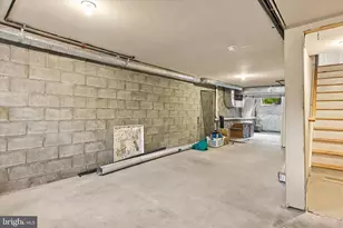 736 New St, Camden, NJ 08103 - Photo 25