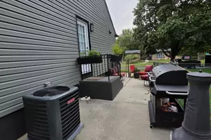 221 Richmond Ave, Gloucester Township, NJ 08012 - Photo 29