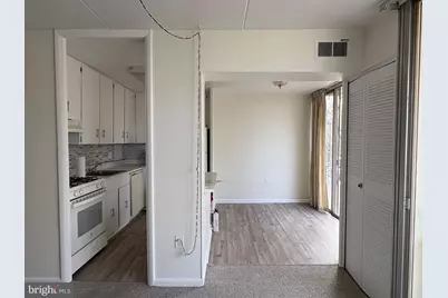 401 Cooper Landing Road #208, Cherry Hill, NJ 08002 - Photo 5