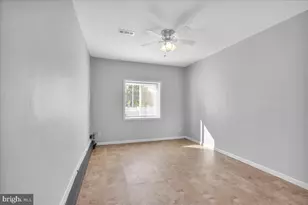 5 Heywood Ln, Sicklerville, NJ 08081 - Photo 11