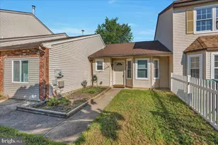 5 Heywood Ln, Sicklerville, NJ 08081 - Photo 3