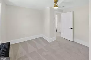 36 E Park Ave, Lindenwold, NJ 08021 - Photo 15