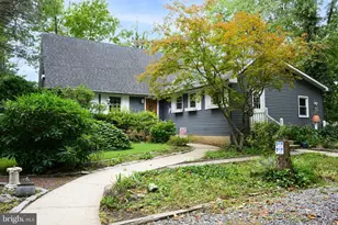 8 McKinley Ave, Gloucester Township, NJ 08012 - Photo 3