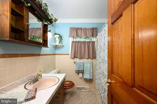 8 McKinley Ave, Gloucester Township, NJ 08012 - Photo 13
