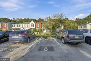8 Victoria Manor Ct, Sicklerville, NJ 08081 - Photo 3