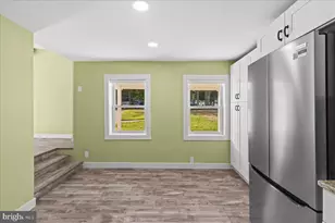 135 Albany Ave, Barrington, NJ 08007 - Photo 17