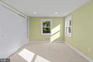 135 Albany Ave, Barrington, NJ 08007 - Photo 29