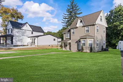 135 Albany Avenue, Barrington, NJ 08007 - Photo 5