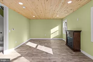 135 Albany Ave, Barrington, NJ 08007 - Photo 9