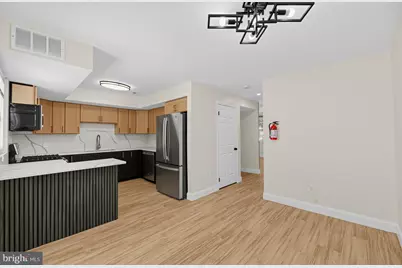 203 Stevens Court, Camden, NJ 08103 - Photo 7
