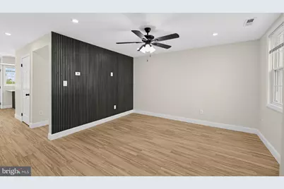 203 Stevens Court, Camden, NJ 08103 - Photo 5
