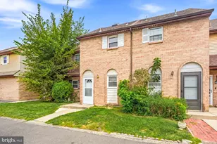 241 La Cascata, Clementon, NJ 08021 - Photo 1