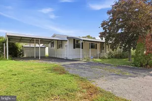6 Holly Dr, Sicklerville, NJ 08081 - Photo 1
