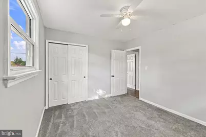 75 N Cedar Avenue, Bellmawr, NJ 08031 - Photo 13