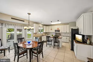 105 Sweet Bay Ave, Sicklerville, NJ 08081 - Photo 17