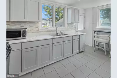554 Springfield Avenue, Pennsauken, NJ 08110 - Photo 3