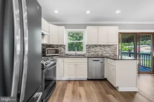 611 Pasadena Dr, Magnolia, NJ 08049 - Photo 11