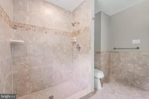 611 Pasadena Dr, Magnolia, NJ 08049 - Photo 23