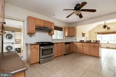 605 Mansion Avenue, Audubon, NJ 08106 - Photo 17