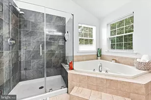 12 Kelly Dr, Sicklerville, NJ 08081 - Photo 17