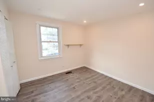 1826 Edgewood Pl, Clementon, NJ 08021 - Photo 9