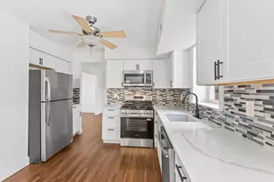 10 Sleepy Hollow Ln, Sicklerville, NJ 08081 - Photo 7