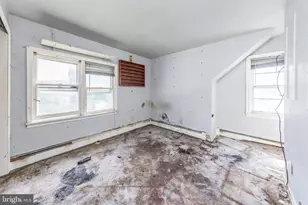 25 Adams Ave, Bellmawr, NJ 08031 - Photo 7