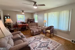 804 Burbank Dr, Somerdale, NJ 08083 - Photo 5
