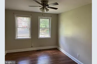240 Wilmont Avenue, Camden, NJ 08105 - Photo 15