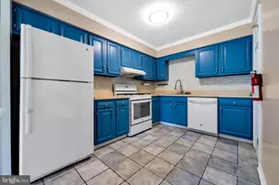 14 Franklin Dr, Voorhees, NJ 08043 - Photo 9