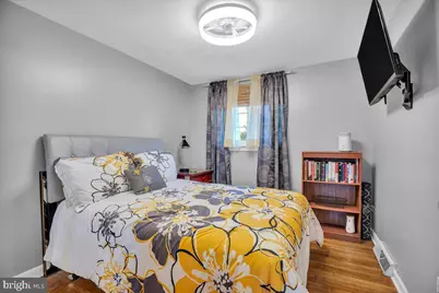 265 S 32nd Street, Camden, NJ 08105 - Photo 17