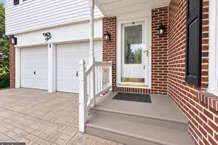 3 Stonebridge Rd, Cherry Hill, NJ 08003 - Photo 3