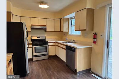 118 Cuffys Lane, Cherry Hill, NJ 08003 - Photo 3