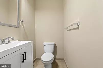 576 Berkley Street, Camden, NJ 08103 - Photo 9