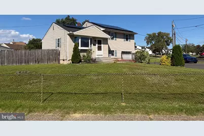 812 W 3rd Avenue, Runnemede, NJ 08078 - Photo 3