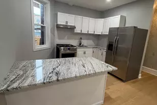639 York St, Camden, NJ 08102 - Photo 9