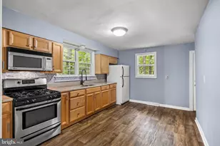 210 Garfield Ave, Chesilhurst, NJ 08089 - Photo 11