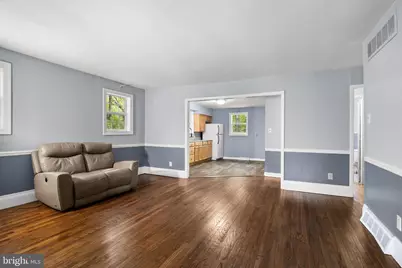 210 Garfield Avenue, Chesilhurst, NJ 08089 - Photo 7
