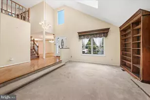 21 Chatham Dr, Voorhees, NJ 08043 - Photo 9