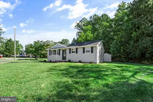 718 Roberts Ave, Lindenwold, NJ 08021 - Photo 3