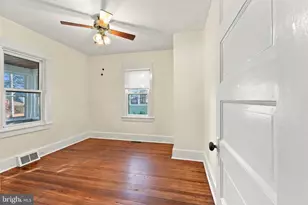 20 Lawrence Ave, Barrington, NJ 08007 - Photo 27