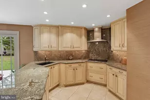 403 Downs Dr, Cherry Hill, NJ 08003 - Photo 21