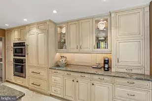 403 Downs Dr, Cherry Hill, NJ 08003 - Photo 23