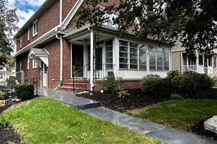 221 W Kings Hwy, Audubon, NJ 08106 - Photo 3
