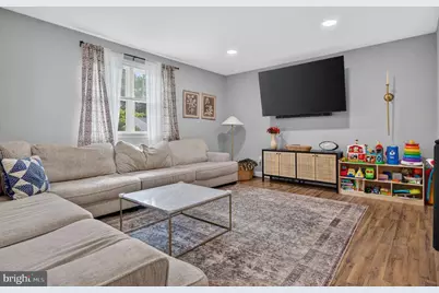 10 Camden Avenue, Voorhees, NJ 08043 - Photo 11